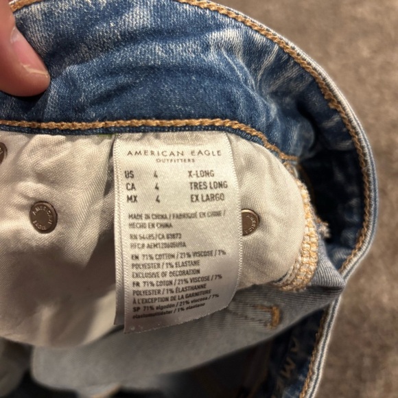 American Eagle Outfitters Distressed Jegging Jeans - Picture 7 of 8